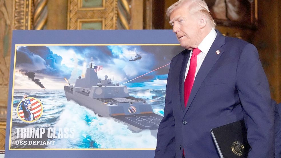 Trump kündigt den Bau von neuen Schlachtschiffen an. Foto: Alex Brandon/AP/dpa