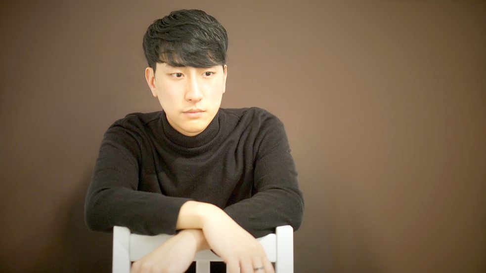 Pianist Henley Jun spielt ‚Evocations‘ – Reminiszenz an Schubert und Skrjabin in Rysum. Foto: Henley Jun