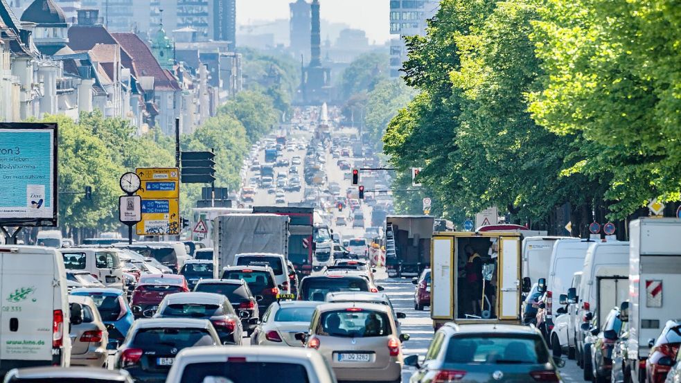 Neue Regionalklassen können die Kfz-Beiträge erhöhen oder senken. (Archivbild) Foto: Michael Kappeler
