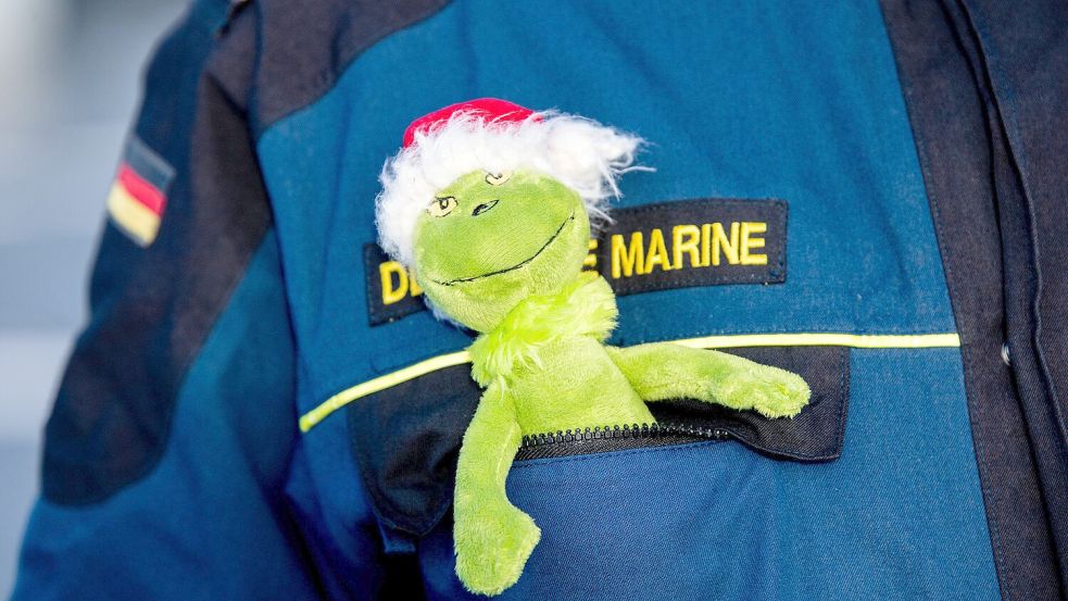 Zahlreiche Soldaten verbringen die Festtage im Einsatzgebiet. Ein Militär-Pfarrer berichtet, wie er die Feiertage verbringt. Foto: dpa/Hauke-Christian Dittrich