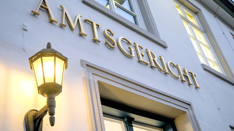 Das Amtsgericht Aurich am Schlossplatz. Foto: Romuald Banik