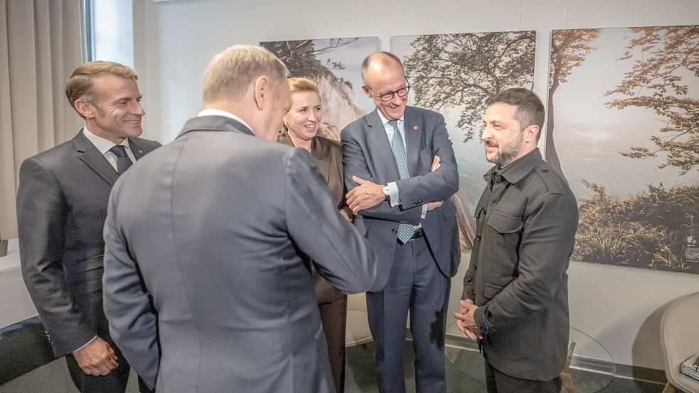 Spricht vor seinem Treffen mit Trump mit europäischen Verbündeten: Der ukrainische Präsident Wolodymyr Selenskyj. Foto: Michael Kappeler/dpa