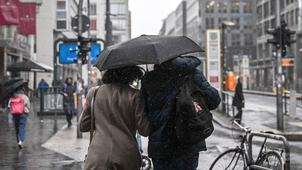 Viele Namen für Hoch- und Tiefdruckgebiete für 2026 stehen bereits fest. (Symbolbild) Foto: Britta Pedersen/dpa