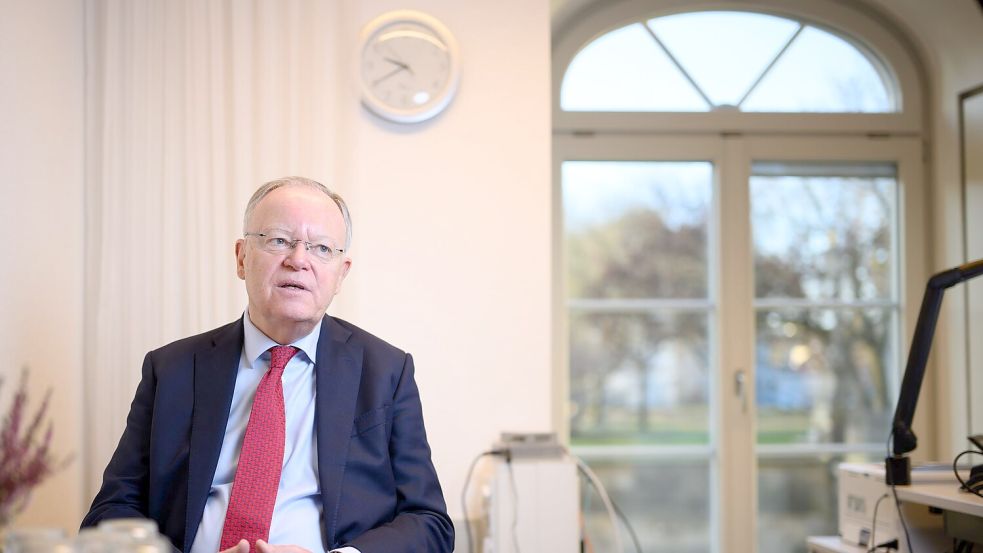 Viele Jahre lang war er das prägende Gesicht der SPD in Niedersachsen: Stephan Weil. (Archivbild) Foto: Julian Stratenschulte
