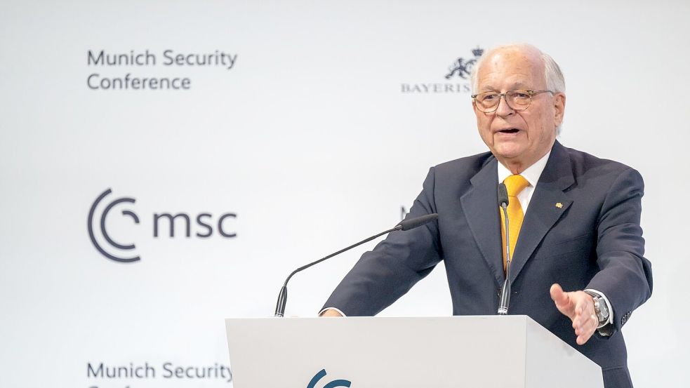 Der amtierende Vorsitzende der Münchner Sicherheitskonferenz, Wolfgang Ischinger, hat zusammen mit dem Stiftungsrat entschieden, dass AfD-Politiker an der Konferenz 2026 teilnehmen dürfen. (Archivfoto) Foto: Peter Kneffel