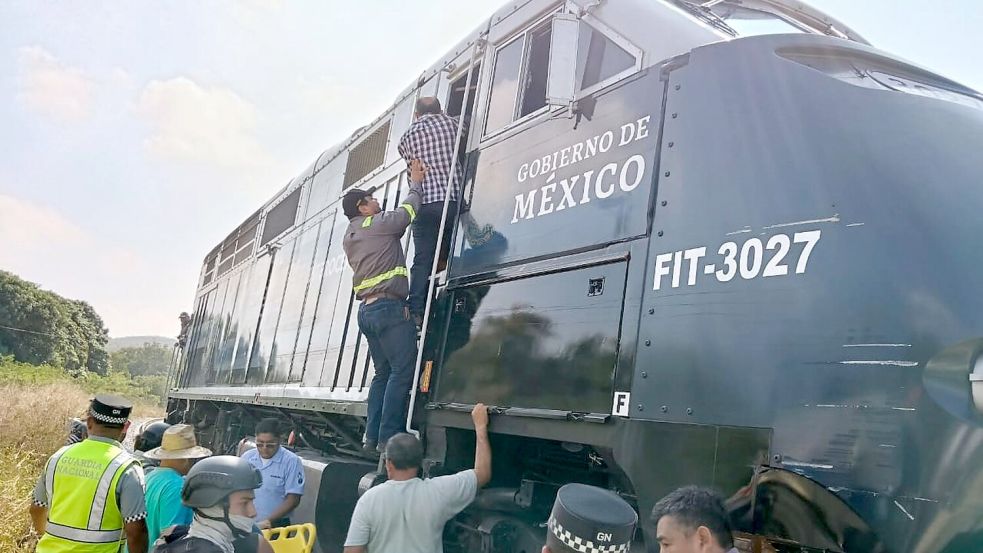 Der Zug verbindet den Pazifik mit dem Golf von Mexiko. Foto: Uncredited/XinHua/dpa