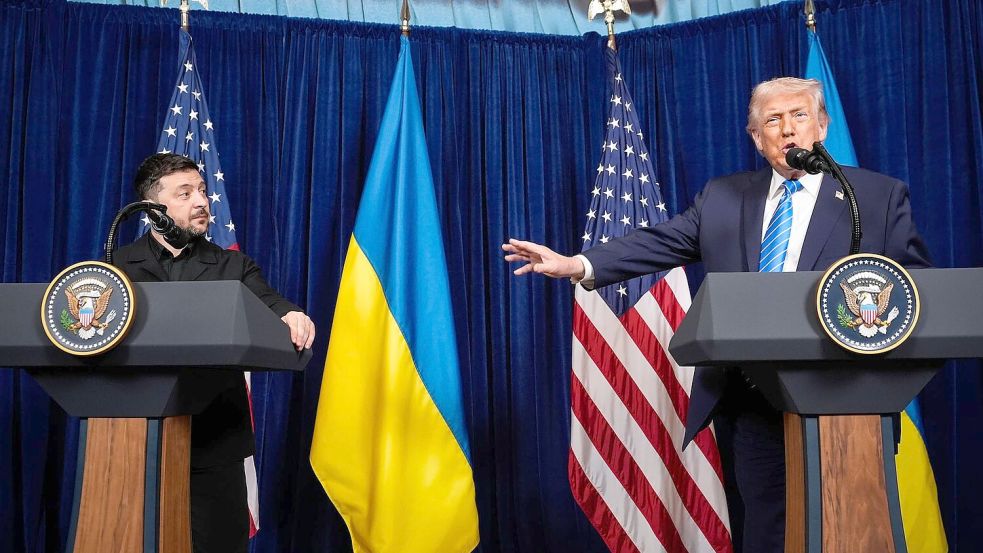 Selenskyj zeigte sich bei Pressekonferenz mit Trump sichtlich erstaunt. Foto: Alex Brandon/AP/dpa