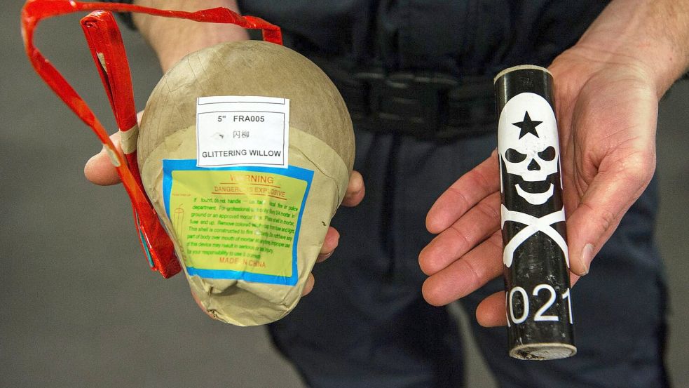 Illegale Feuerwerkskörper können schwere oder sogar tödliche Verletzungen verursachen (Archivbild). Foto: Andreas Arnold