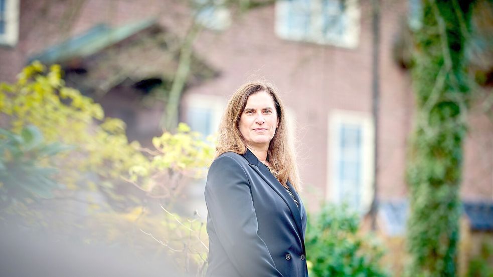 Die gebürtige Belgierin Ellen Moons tritt zum Jahreswechsel als erste Frau in der Geschichte der Königlich-Schwedischen Akademie der Wissenschaften (KVA) den Posten als Generalsekretärin an. Foto: Patrik Lundin/KVA/dpa