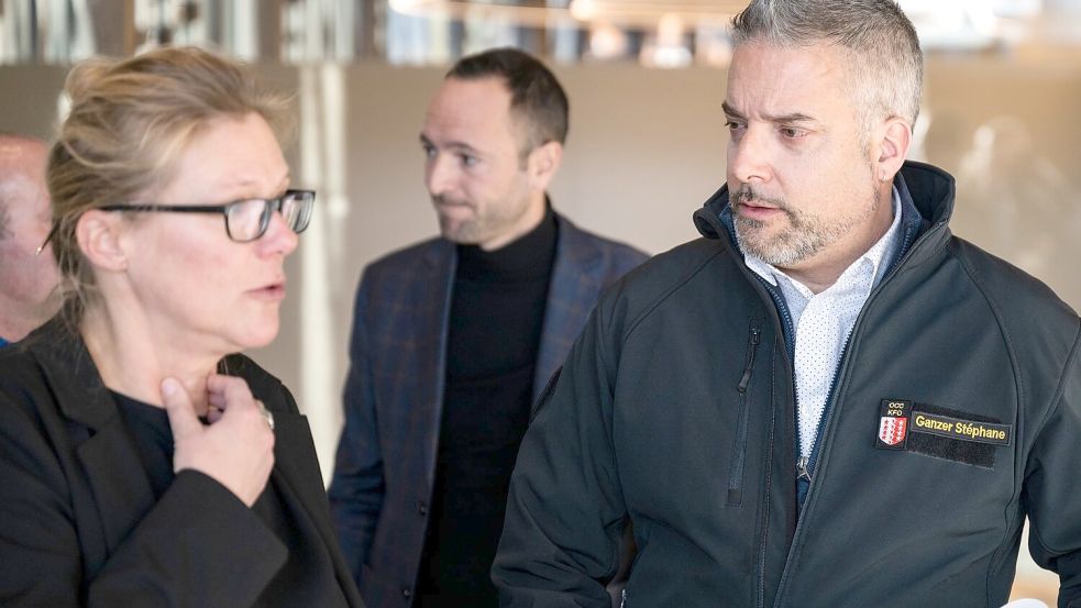 Die Behörden informieren, aber vieles ist noch unklar. Foto: Alessandro Della Valle