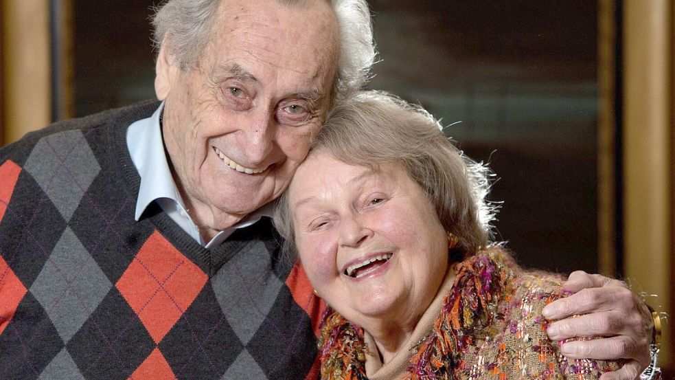 2017 war Schultheiß mit seiner Frau Trudel Wulle im Kinofilm „Laible und Frisch – Do goht dr Doig“ zu sehen. (Archivbild) Foto: Marijan Murat