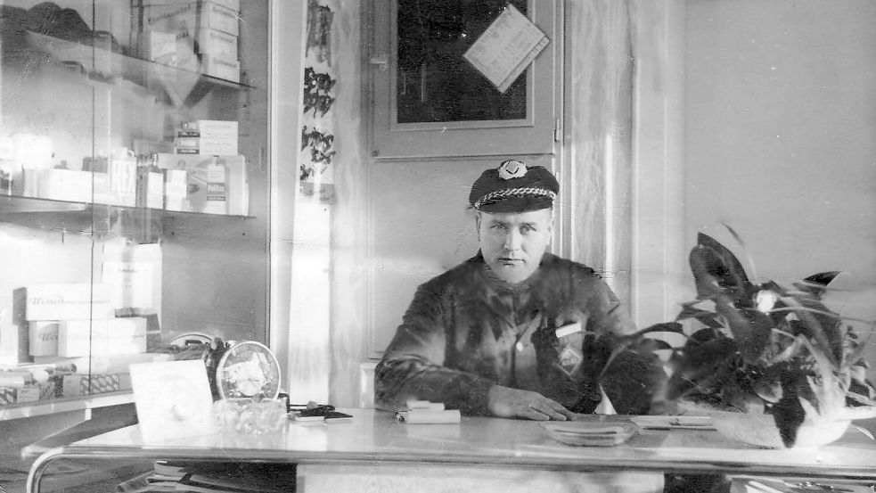 Friedrich Fittje arbeitete über 40 Jahre bei der Aral-Tankstelle in Hesel. Foto: privat