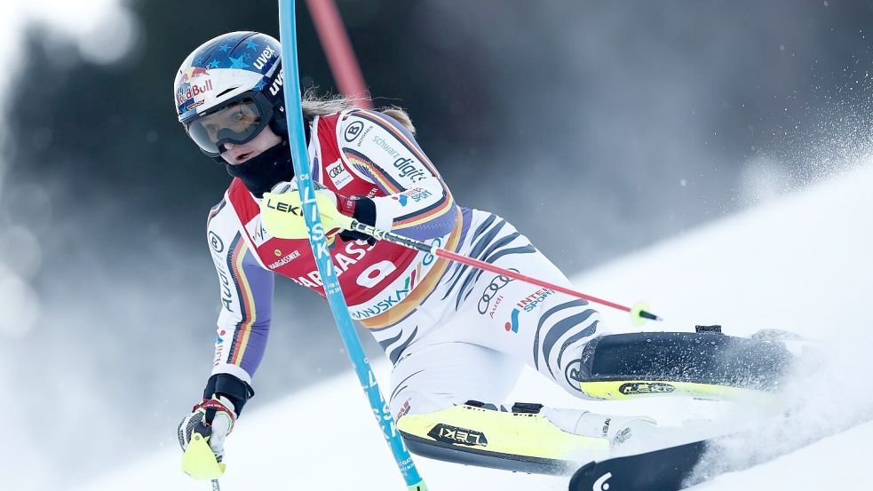 Emma Aicher belegte im Slalom von Kranjska Gora Rang acht. Foto: Gabriele Facciotti/AP/dpa