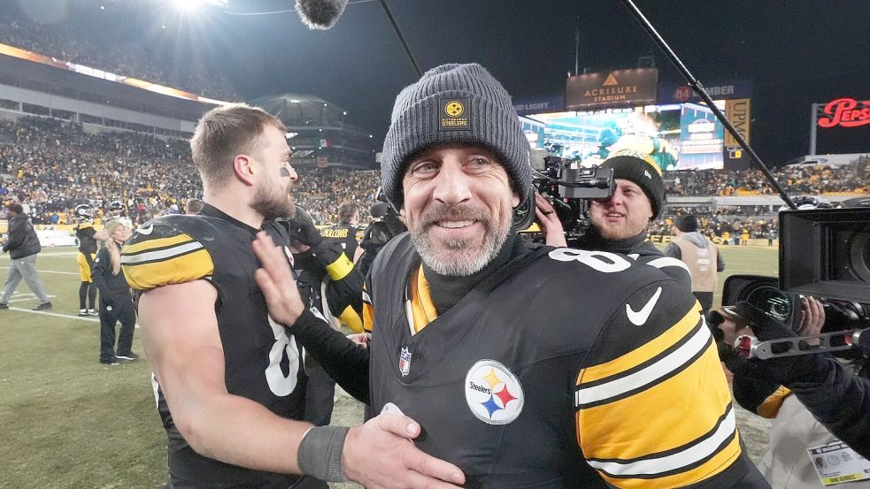 Aaron Rodgers hat mit den Pittsburgh Steelers die Playoffs erreicht. Foto: Gene J. Puskar/AP/dpa