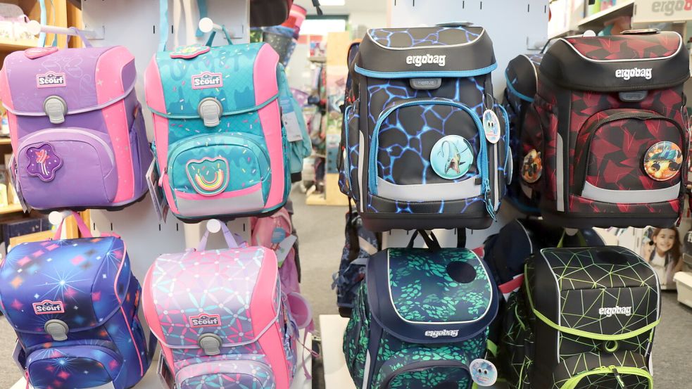 "Scout" und "ergobag" stellen kindgerechte Schulranzen in vielen angesagten Styles her.