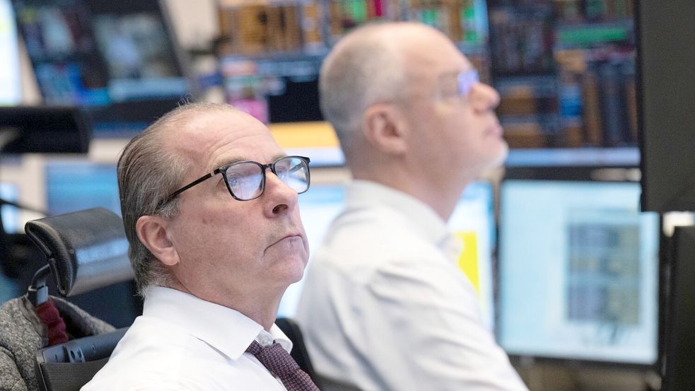 Bei 24.825 Punkten erreicht der Dax im Handelsverlauf ein Rekordhoch. Foto: Boris Roessler