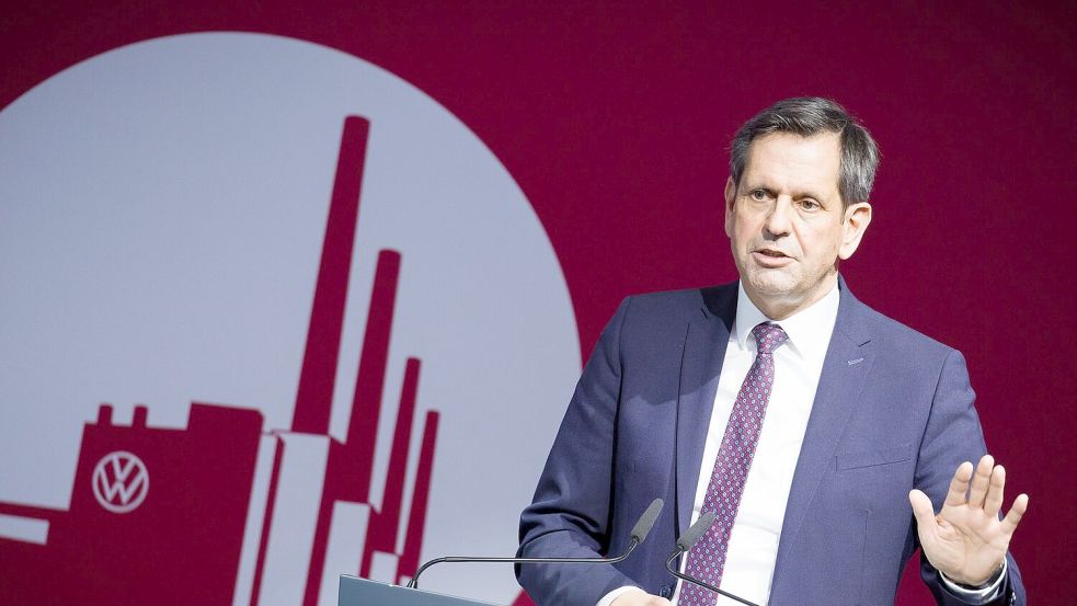 Niedersachsen hält 20 Prozent der Stimmrechte im VW-Konzern. Ministerpräsident Lies sitzt für das Land im Aufsichtsrat. (Archivbild) Foto: Moritz Frankenberg