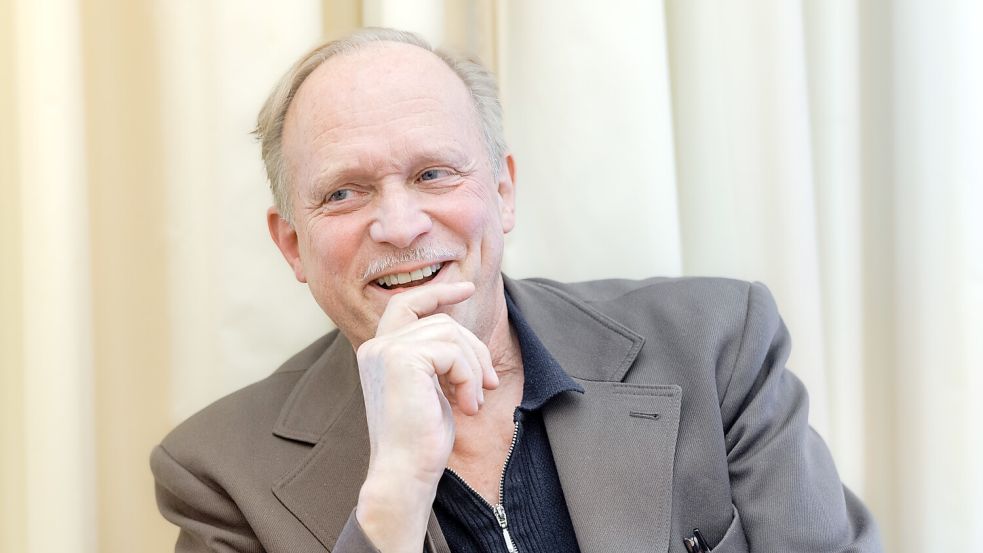 Ulrich Tukur blickt auf die Corona-Satire #allesdichtmachen und die Reaktionen zurück. Foto: dpa/Markus Scholz