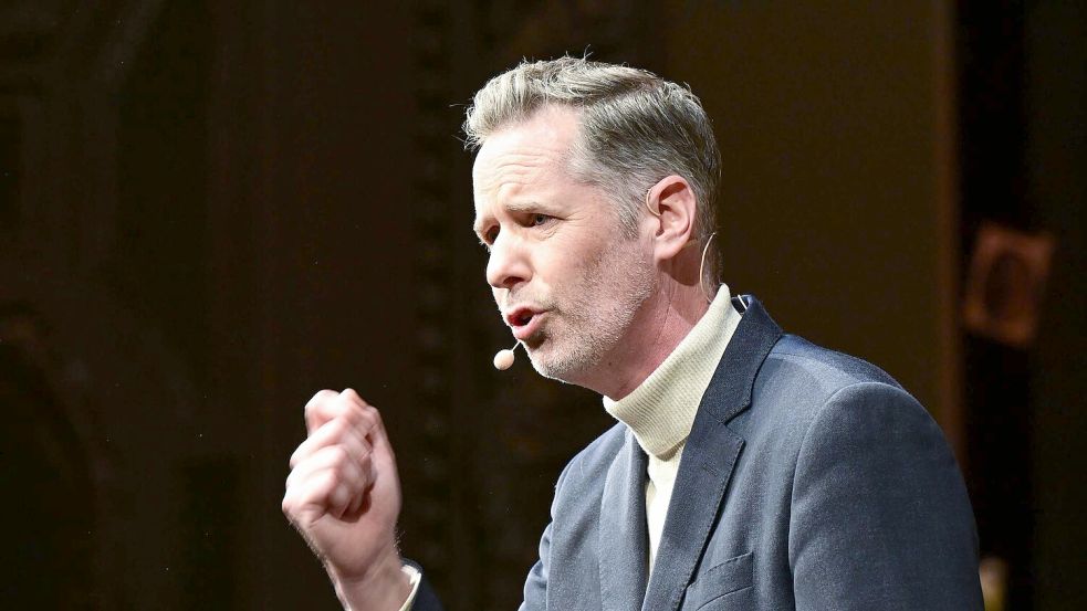 FDP-Chef Dürr ruft in Stuttgart den Neuanfang für die FDP aus. Foto: Bernd Weißbrod