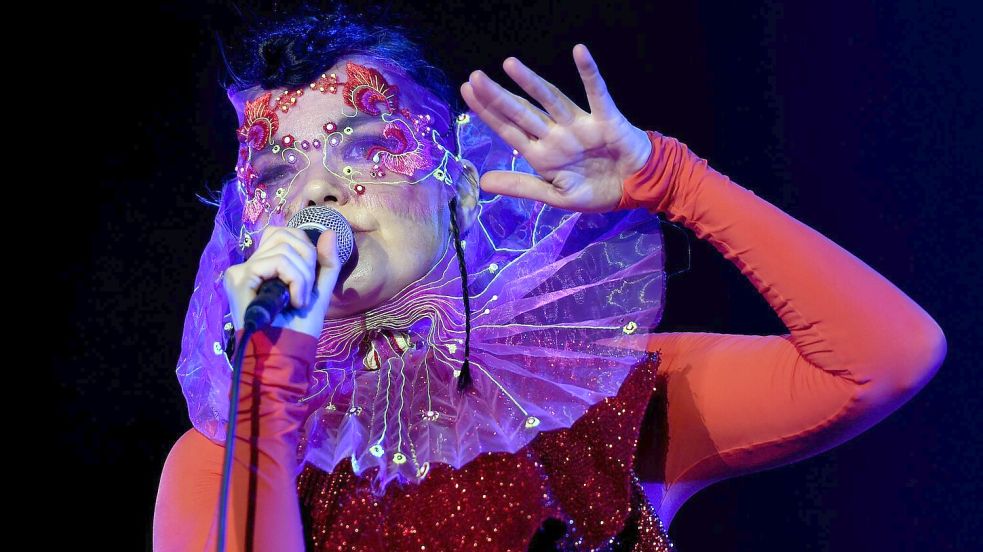 Björks letztes Album „Fossora“ erschien 2022. Die Sängerin zeigt sich solidarisch mit den Bewohnerinnen und Bewohnern Grönlands. (Archivbild) Foto: Britta Pedersen