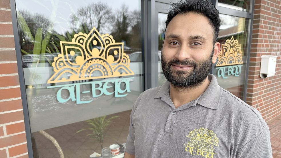 Seit rund 13 Jahren betreibt Daniel Singh seine Pizzeria „Al-Bela“ in Ihrhove. Ab dem 12. Januar muss er seinen Betrieb wegen eines Wasserschadens sechs Wochen lang schließen. Foto: Carsten Ammermann