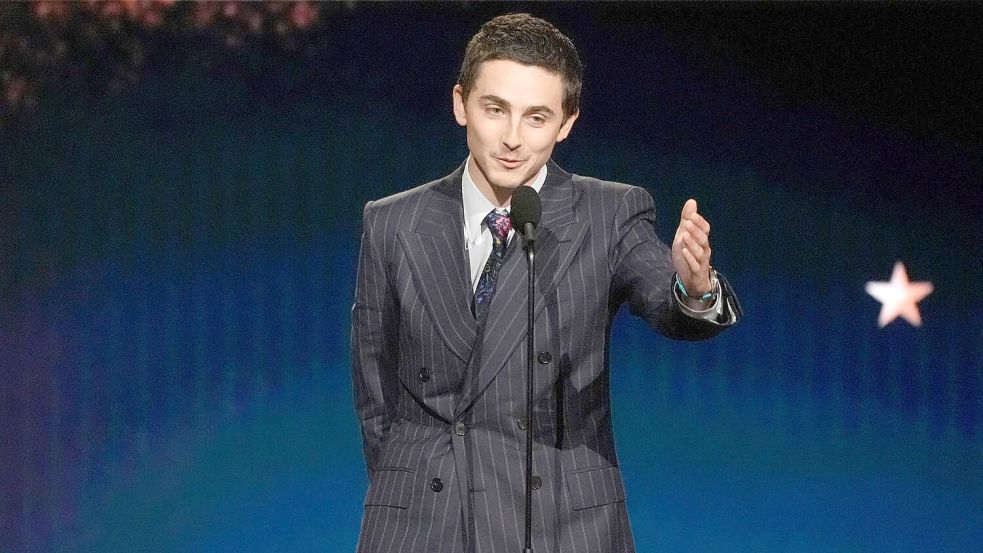 Timothée Chalamet macht für „Marty Supreme“ aktuell Werbung im Charakter seiner neuen Filmrolle (Archivbild). Foto: Chris Pizzello/Invision/AP/dpa