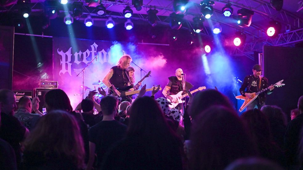 Am 10. Januar 2026 fand in Hinte die neunte Ausgabe des Kuhzifests statt. Foto: Heinz Wagenaar