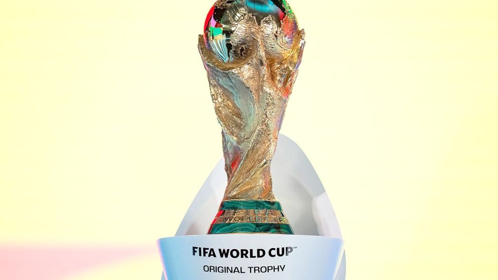Um diesen Fußball-Pokal geht es im Sommer 2026. (Archivbild) Foto: Claudio Thoma