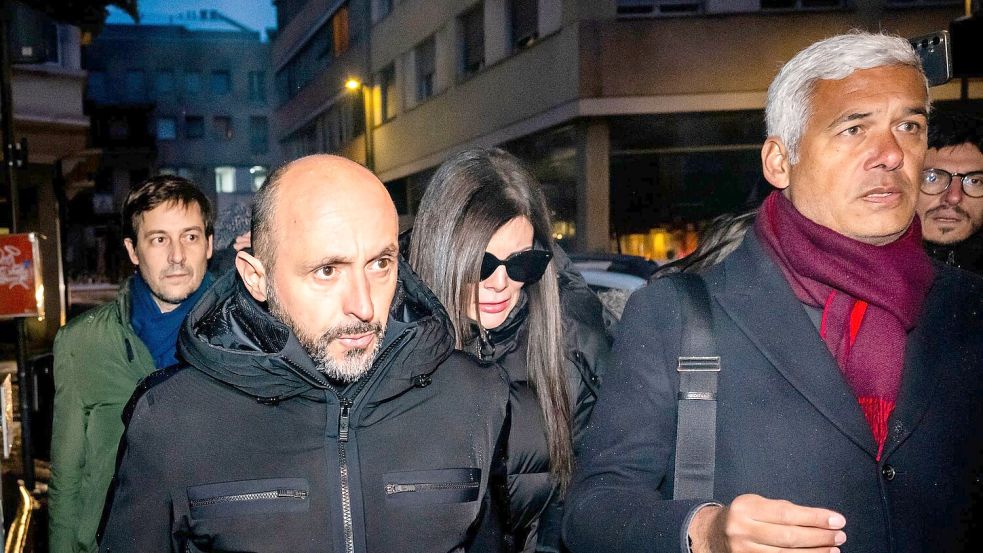 Moretti käme nach Hinterlegung von Sicherheiten wieder auf freien Fuß, sagt das Gericht. (Archivbild) Foto: Jean-Christophe Bott