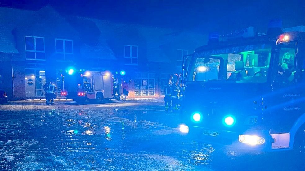 Rund 80 Einsatzkräfte waren am Montag vor Ort. Foto: Feuerwehr Hage
