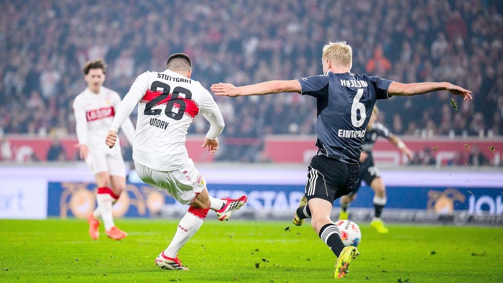 Flachschuss zur Stuttgarter Führung: Deniz Undav traf zum 2:1. Foto: Tom Weller
