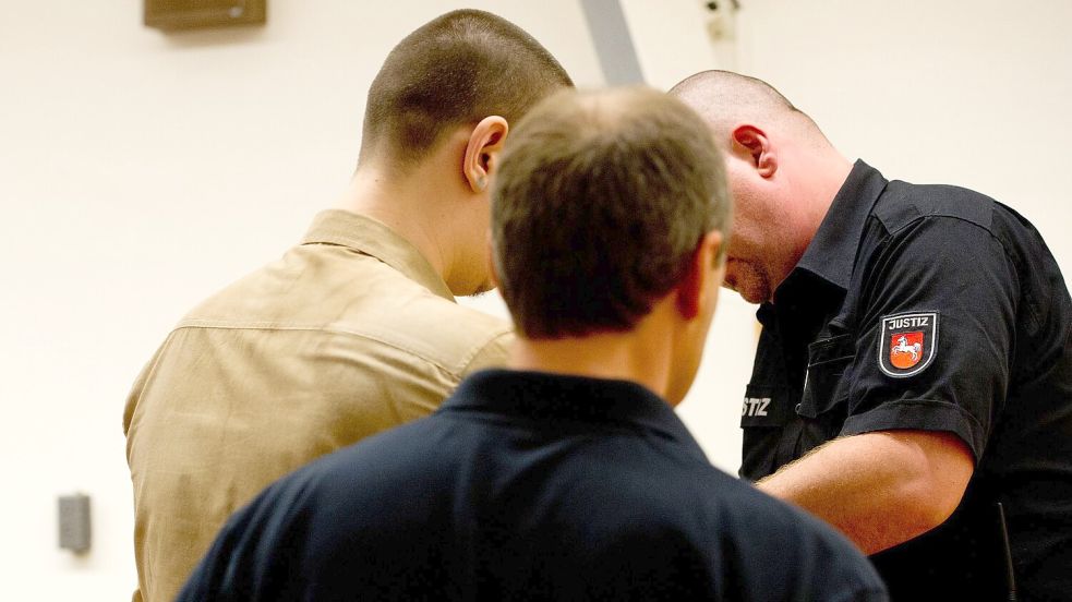 Der sogenannte Maschsee-Mörder soll erneut Straftaten begangen haben. (Archivbild) Foto: picture alliance / dpa