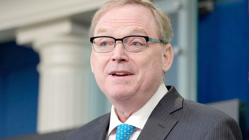 Donald Trump deutet an, Wirtschaftsberater im Weißen Haus halten zu wollen. (Archivbild) Foto: Alex Brandon/AP/dpa