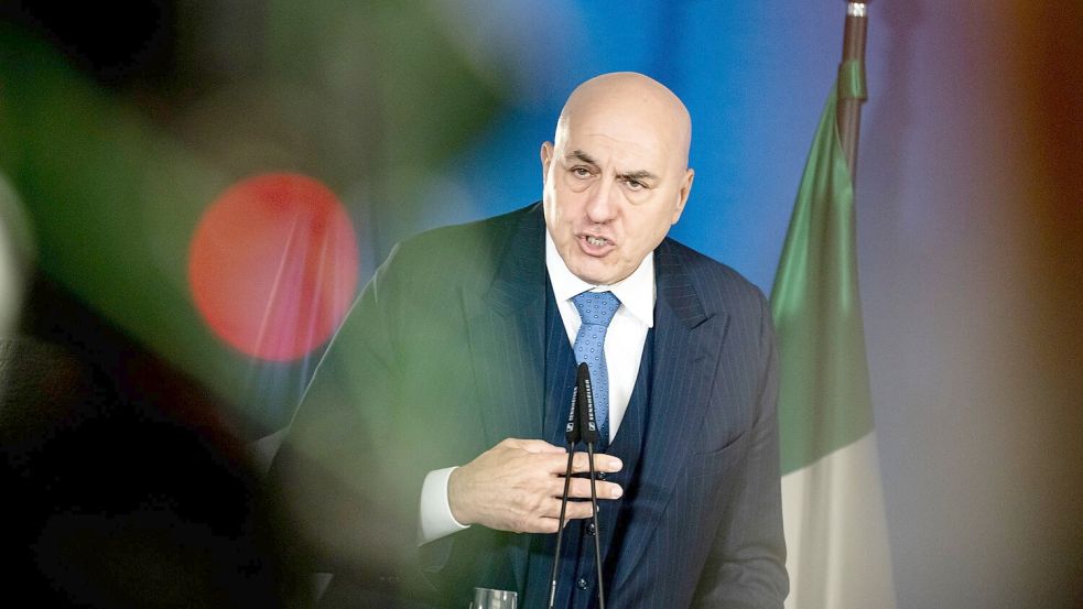 Der italienische Verteidigungsminister hält die Mission für einen „Witz“. (Archivbild) Foto: Fabian Sommer