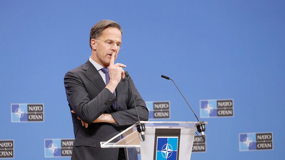 Auch Nato-Generalsekretär Mark Rutte äußerte sich am Abend erstmals nach den Ankündigungen Trumps zum Konflikt um die Arktisinsel. (Archivbild) Foto: Geert Vanden Wijngaert/AP/dpa