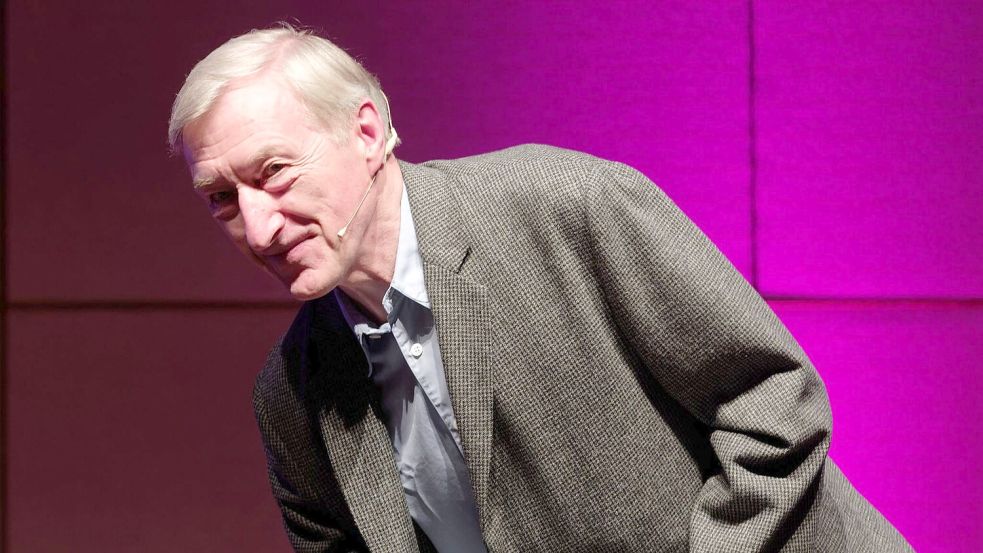 Julian Barnes nimmt Abschied - er hat seinen letzten Roman veröffentlicht. (Archivbild) Foto: Henning Kaiser