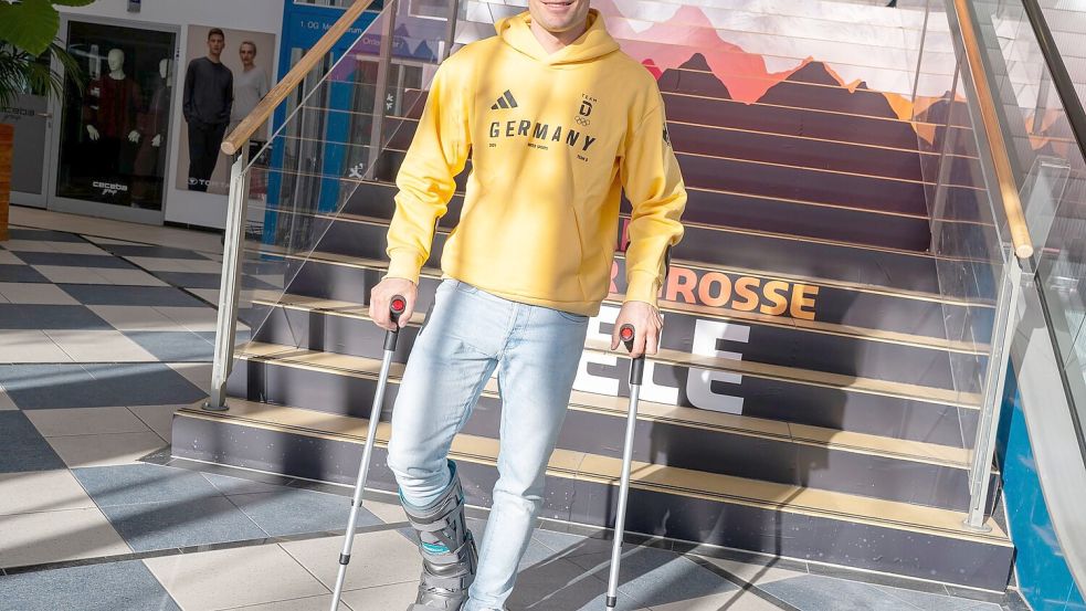 Alexander Schmid hat sich kurz vor den Olympischen Spielen am Knöchel verletzt. Foto: Peter Kneffel/dpa