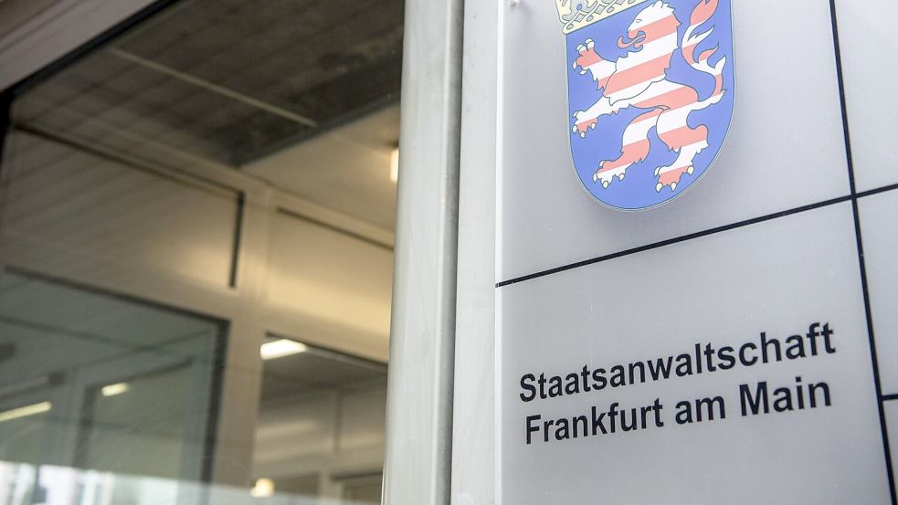 Die Staatsanwaltschaft ermittelt wegen dreifachen Mordverdachts. (Symbolbild) Foto: Boris Roessler