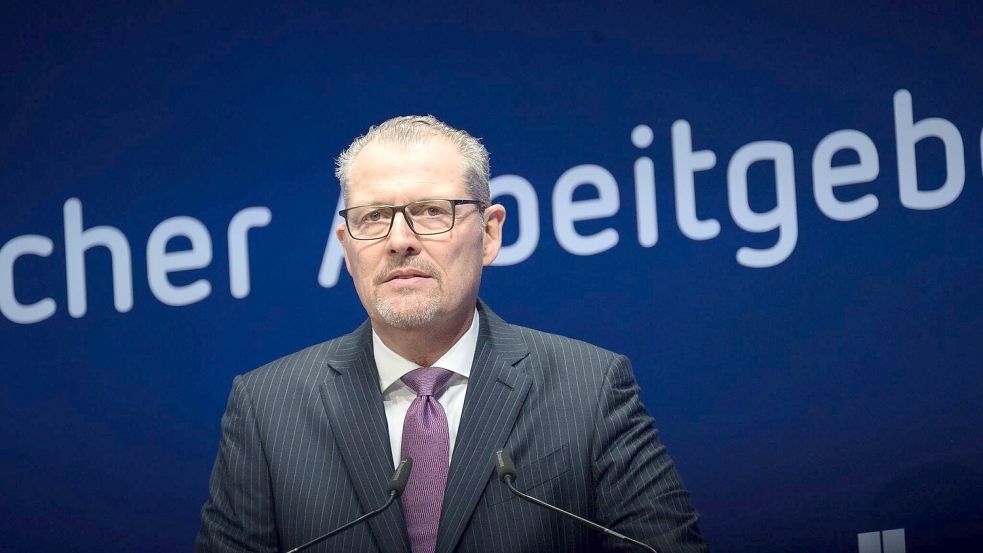 Arbeitgeberpräsident Rainer Dulger stellt ganz andere Konzepte in den Mittelpunkt. (Archivbild) Foto: Sebastian Gollnow/dpa