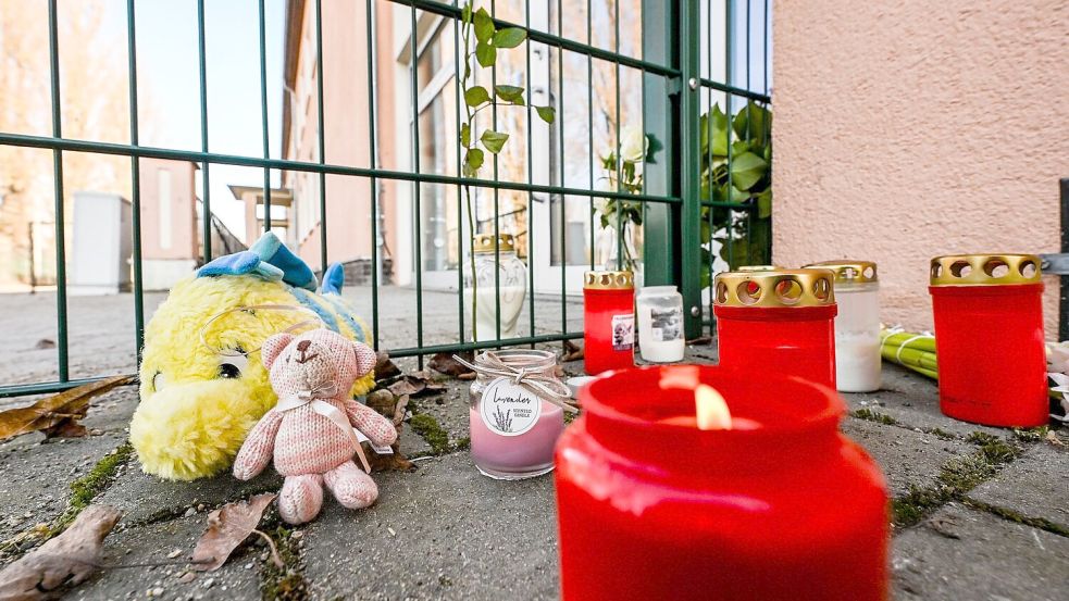 Der Tod des 5-Jährigen macht viele betroffen. Foto: Jens Kalaene