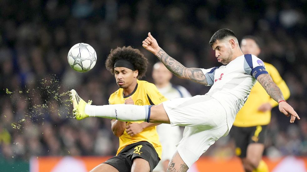 Der BVB hatte in den Zweikämpfen gegen Tottenham oft das Nachsehen. Foto: Adam Davy