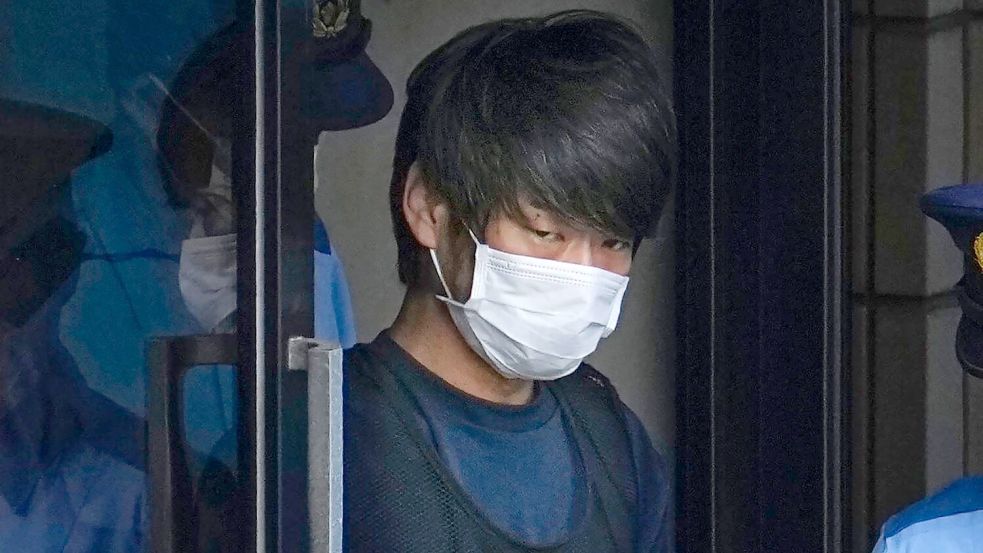 Ein Gericht hat Abes Attentäter zu lebenslanger Haft verurteilt. (Archivbild) Foto: Nobuki Ito/Kyodo News/AP/dpa