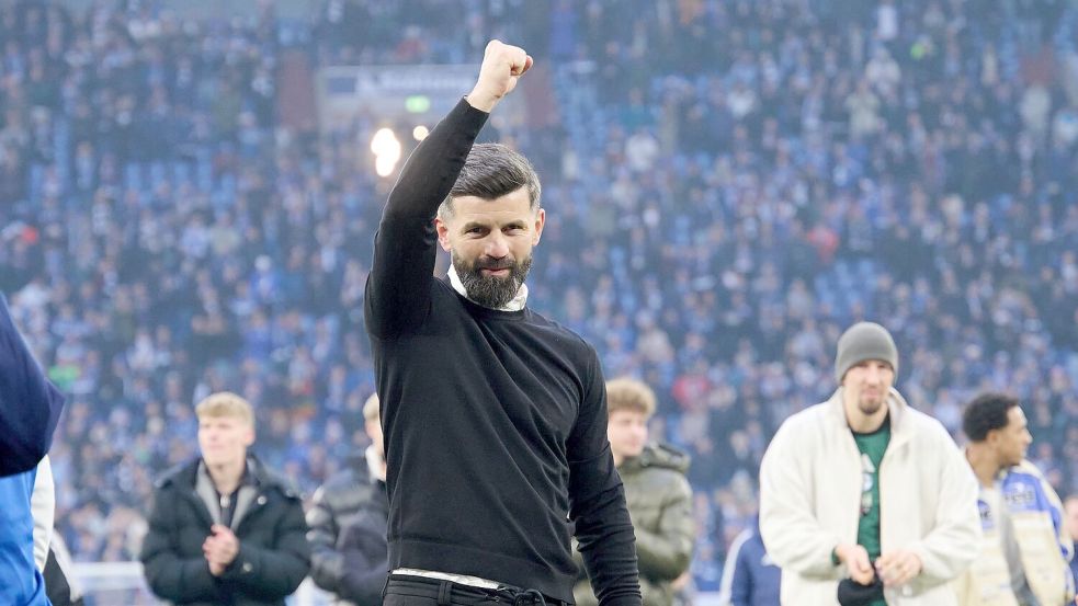 Miron Muslic kann bald mit einem Topstürmer aus seinem Heimatland zusammenarbeiten. (Archivbild) Foto: Bernd Thissen