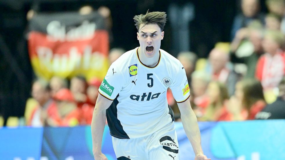 Schlüpfte gegen Portugal in die Hauptrolle: Top-Werfer Miro Schluroff. Foto: Sina Schuldt