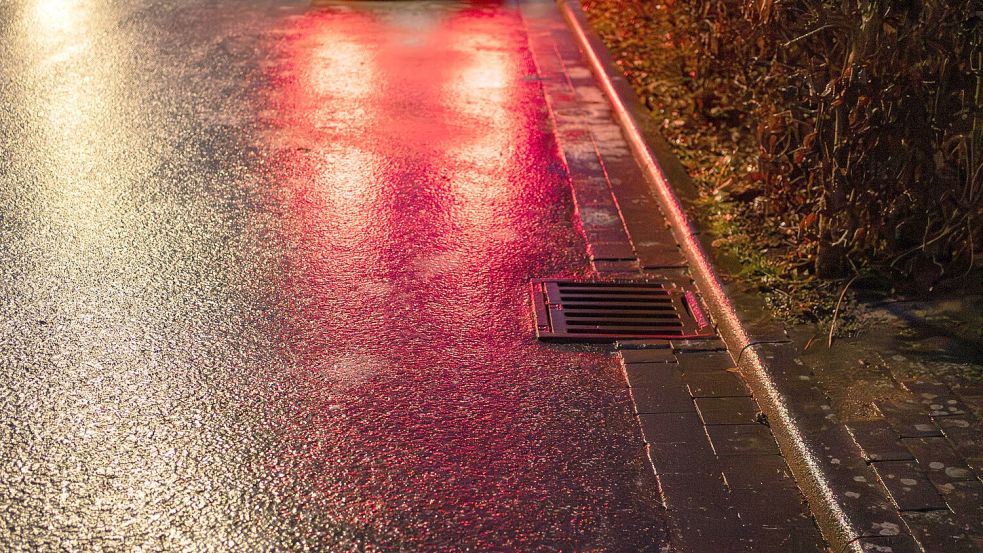 Am 23. Januar sorgen die Witterungsbedingungen für extreme Glätte in Osnabrück. Foto: Benjamin Beutler