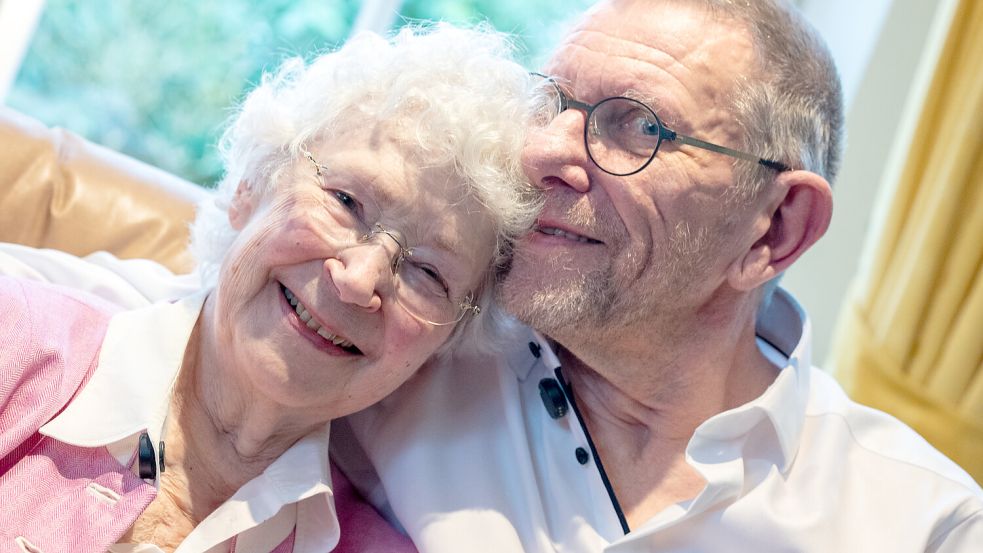 Sie haben noch einmal ihr Glück gefunden: Ellen Schmitz und Johan van Dijk. Fotos: Klaus Ortgies
