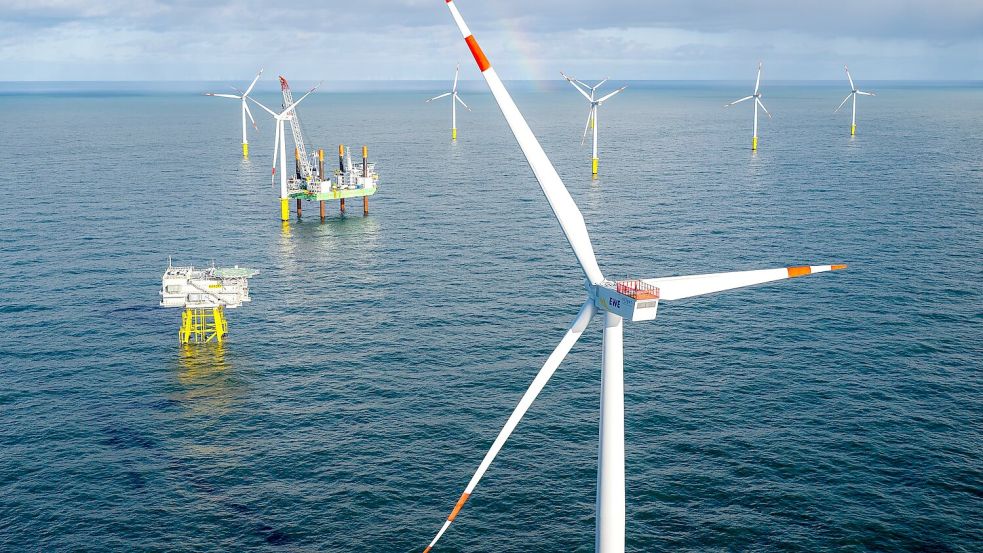 Windparks auf See sollen besser miteinander vernetzt werden. Foto: Sina Schuldt