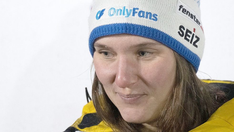 Wirbt für eine Erotik-Plattform: Bobfahrerin Lisa Buckwitz. (Archivbild) Foto: Sebastian Kahnert