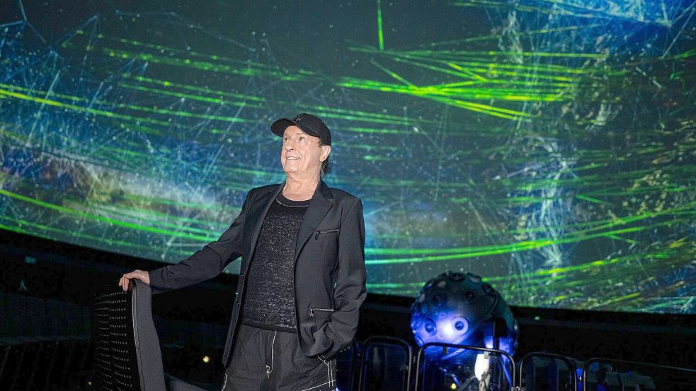 Für Schilling ein „emotionales Erlebnis“: Bei einem EM-Spiel, das die deutsche Fußball-Nationalmannschaft gewann, sangen am Ende 60.000 Leute „Major Tom (völlig losgelöst)“. (Archivbild) Foto: Fabian Sommer