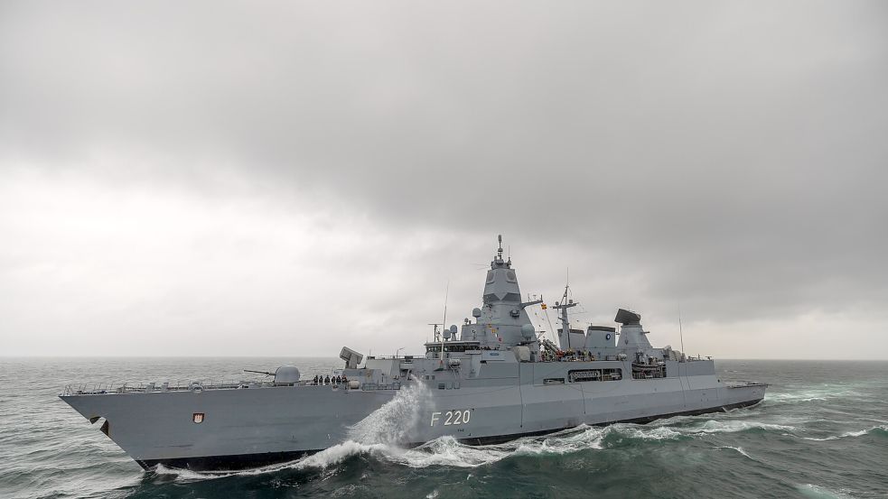 Auch auf der „Hamburg“ war Holger Wilken bereits für Wartungen und Reparaturen im Einsatz. Heimathafen der Fregatte ist Wilhelmshaven. Foto: Bundeswehr